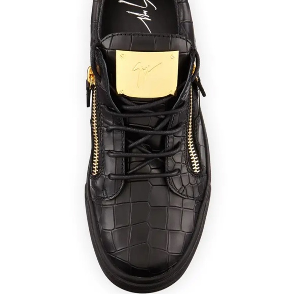GIUSEPPE ZANOTTI
Men's Croc-Embossed Low-Top Sneakers, Black 42.5 - Picture 3 of 7